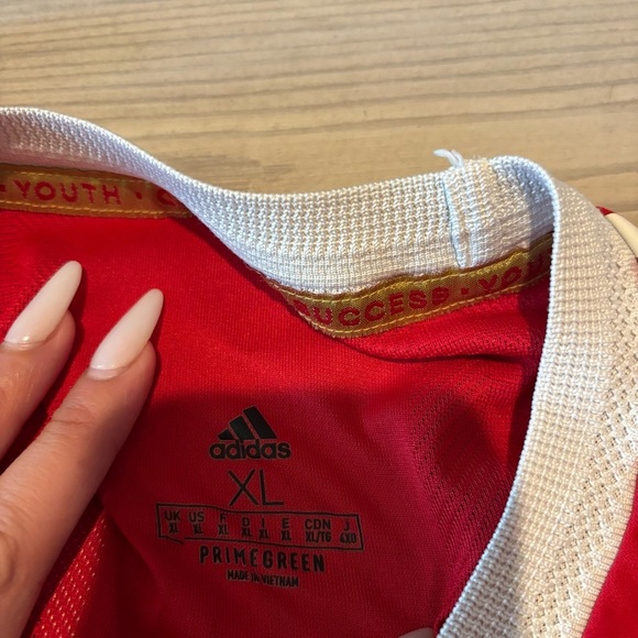 Manchester United Home #7 Ronaldo Jersey SZ XL Adidas - Picture 3 of 4